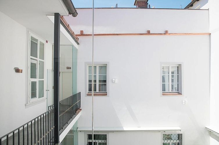 BoutiqueHotel Dom - Rooms & Suites