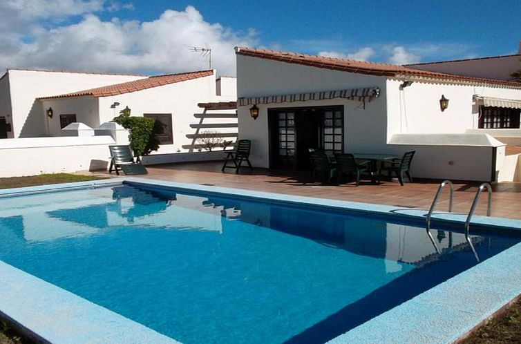 Exclusively located Golf Villa with heated pool