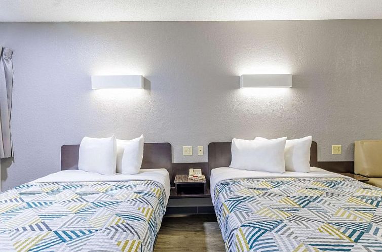 Motel 6-Boerne, TX