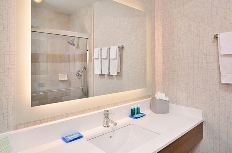 Holiday Inn Express Walnut Creek, an IHG Hotel