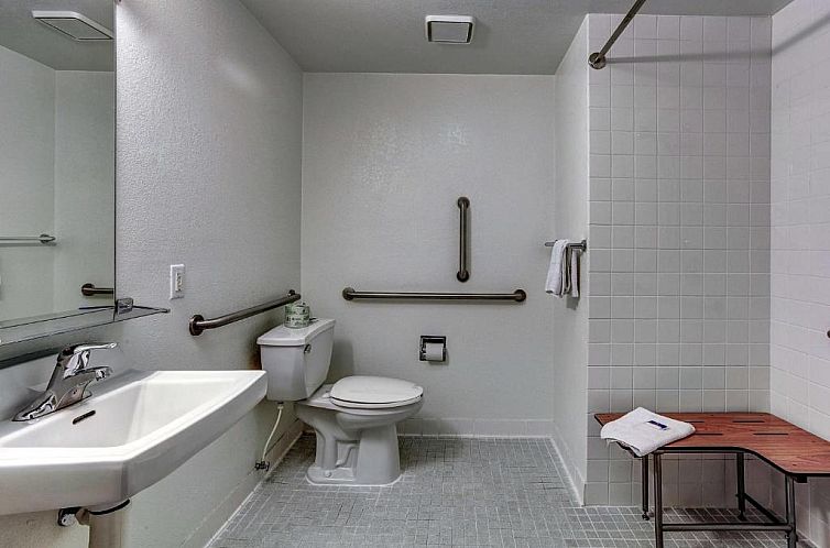 Motel 6-Coos Bay, OR