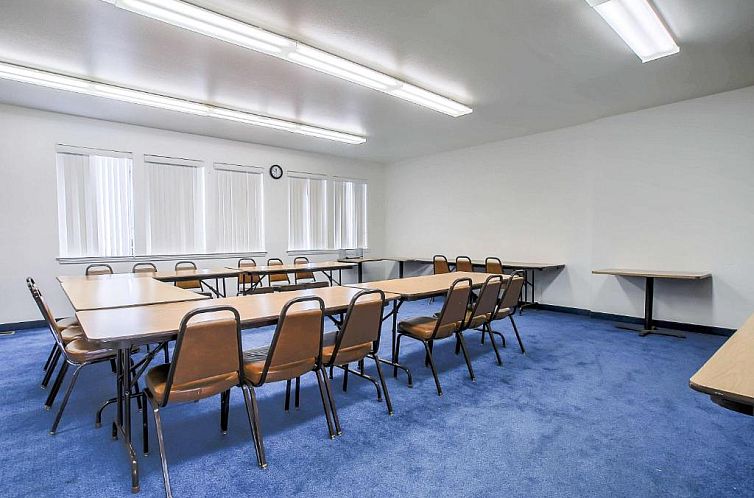 Motel 6-Coos Bay, OR