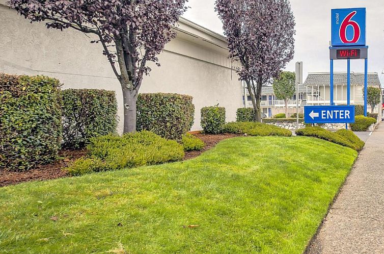 Motel 6-Coos Bay, OR