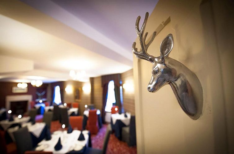 Loch Kinord Hotel
