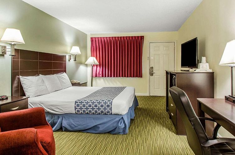 Rodeway Inn Groton