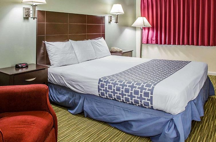 Rodeway Inn Groton