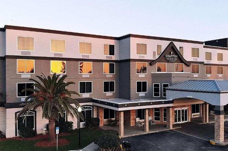 Country Inn & Suites by Radisson, Port Canaveral, FL