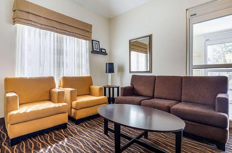 Sleep Inn near Great Lakes Naval Base