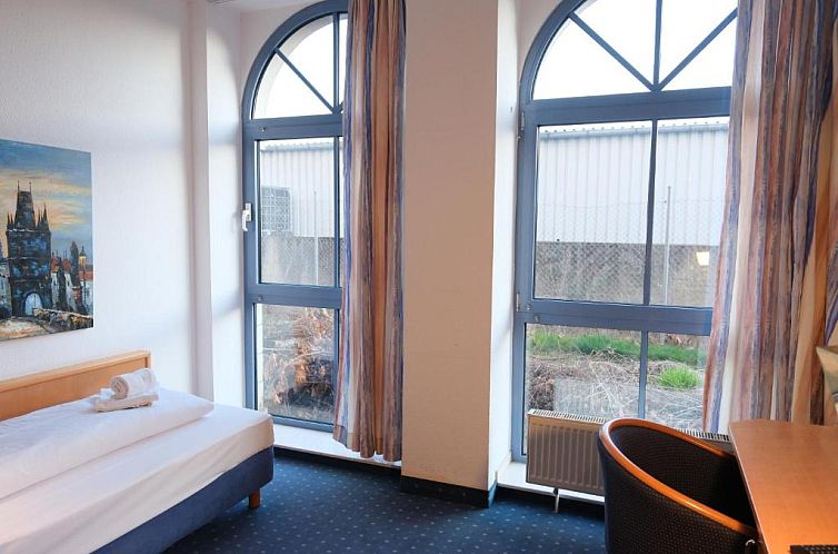 Stargaze Forum Hotel