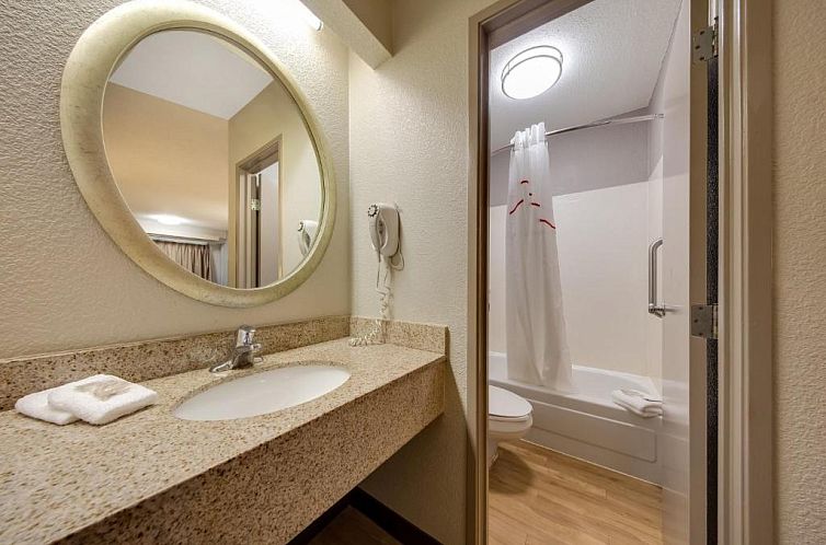 Red Roof Inn Asheville West