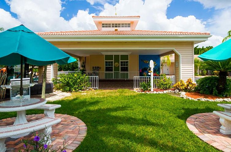 Tropical Beach Resorts - Sarasota