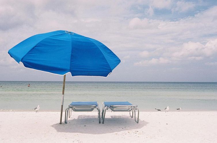 Tropical Beach Resorts - Sarasota