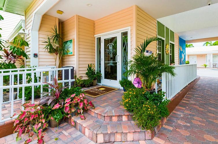 Tropical Beach Resorts - Sarasota