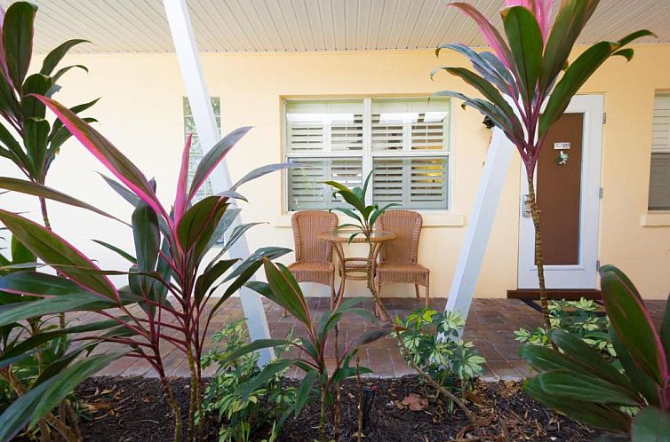 Tropical Beach Resorts - Sarasota