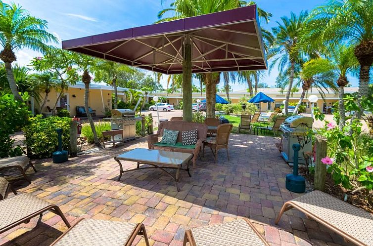 Tropical Beach Resorts - Sarasota
