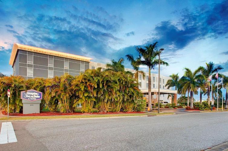 Hampton Inn & Suites Sarasota / Bradenton - Airport