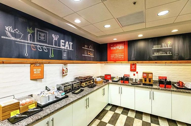 Hampton Inn & Suites Sarasota / Bradenton - Airport