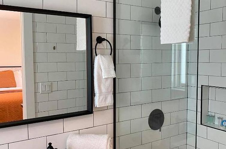 Captiva Beach Resort (open private beach access)