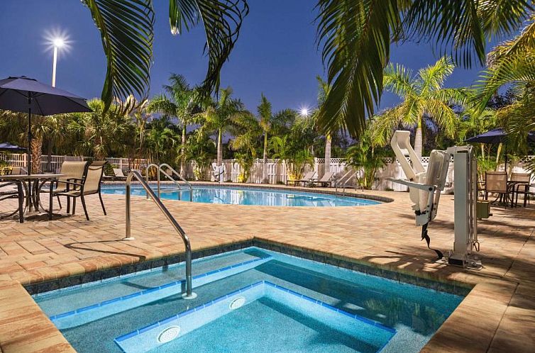 Best Western Plus Siesta Key Gateway
