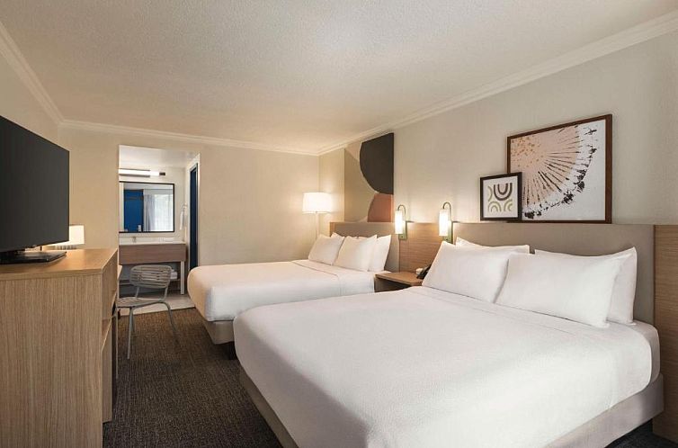 Best Western Plus Siesta Key Gateway
