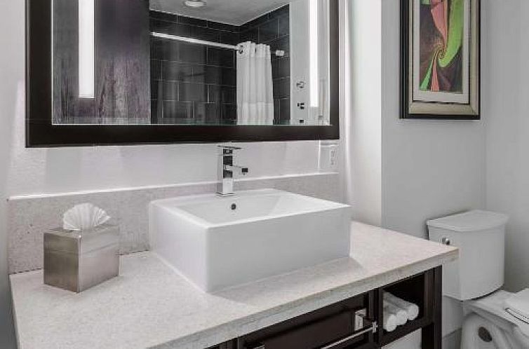 Holiday Inn - Sarasota Bradenton Airport, an IHG Hotel