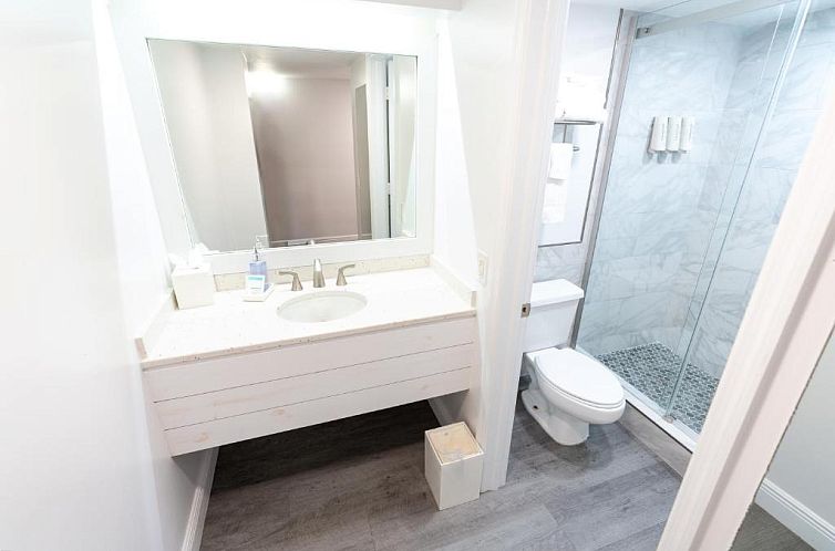 Pirate's Cove Resort and Marina - Stuart