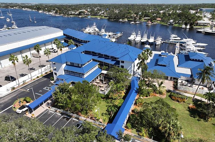 Pirate's Cove Resort and Marina - Stuart
