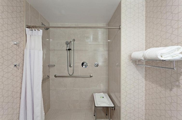 Crowne Plaza Silicon Valley North - Union City, an IHG Hotel