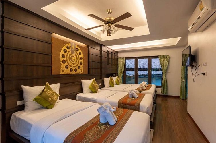 Rock and Tree House Resort