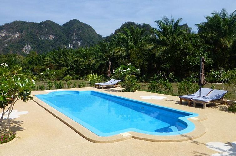 Khao Sok Jasmine Garden Resort - SHA Certified