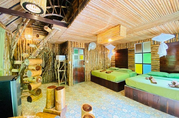 Khaosok Treehouse Resort