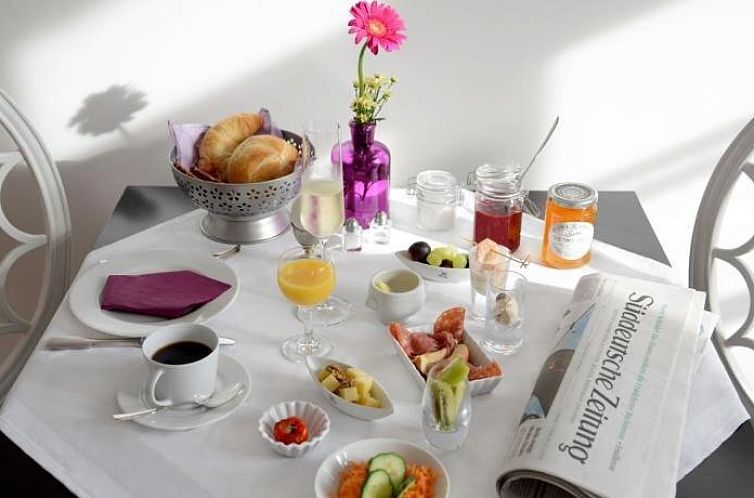 Guest house 9002001 - Bed and Breakfast Baden-Württemberg - Alte Apotheke Bed & Breakfast