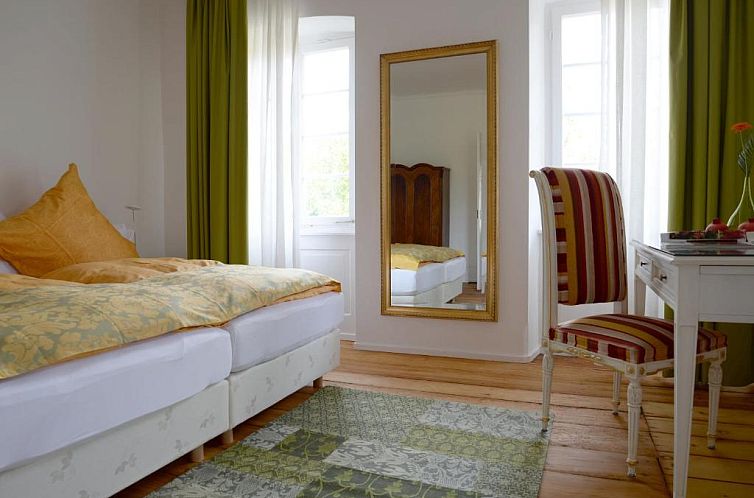 Alte Apotheke Bed & Breakfast