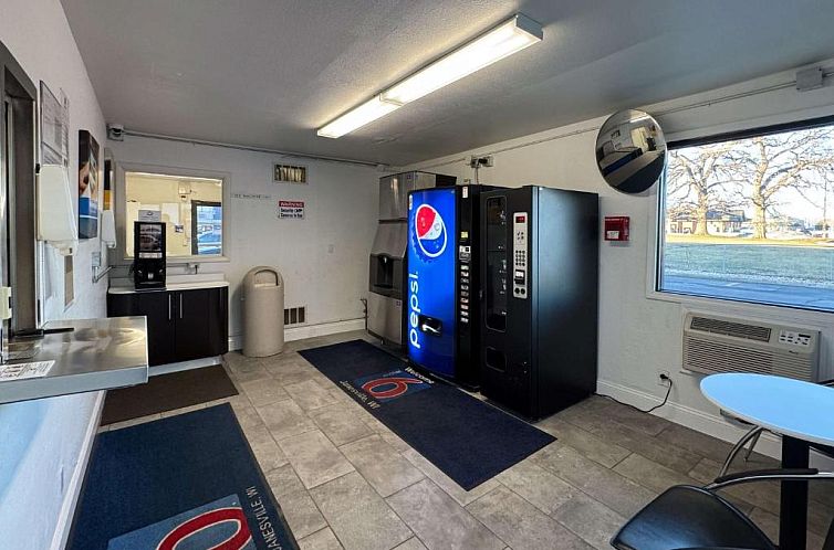 Motel 6-Janesville, WI