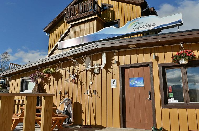 Abisko Guesthouse & Activities