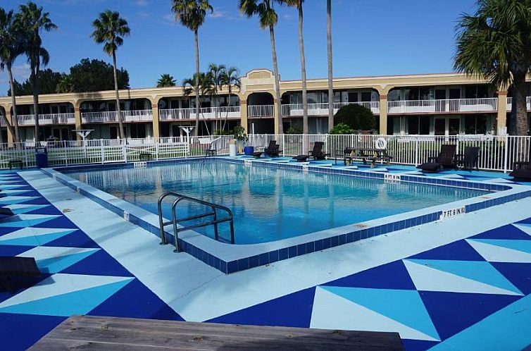 Econo Lodge Port Canaveral Area