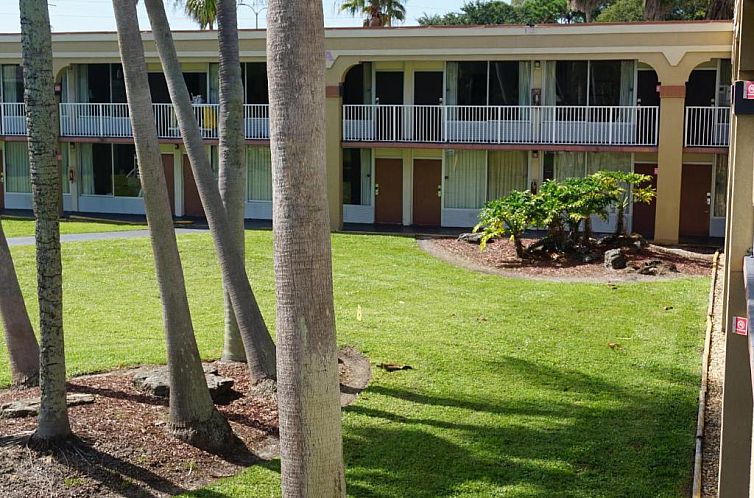 Econo Lodge Port Canaveral Area