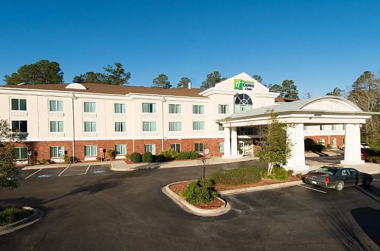 Holiday Inn Express & Suites Walterboro, an IHG Hotel