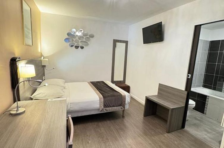 Luxor Bastille Hotel