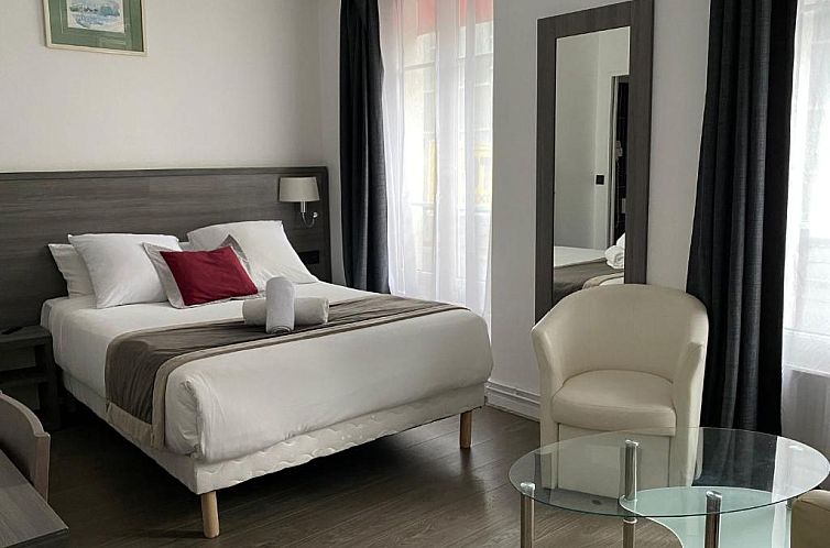 Luxor Bastille Hotel