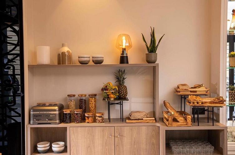 First Hotel Paris Tour Eiffel