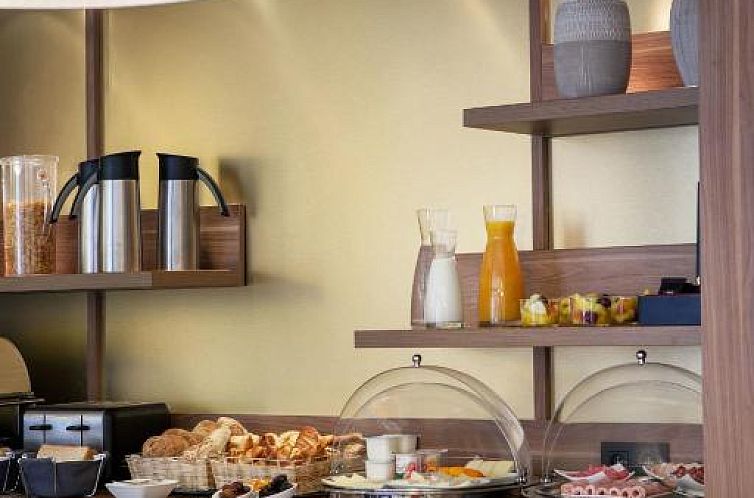 Hotel des Nations Saint Germain