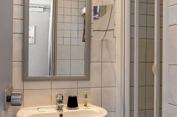 Hotel des Nations Saint Germain