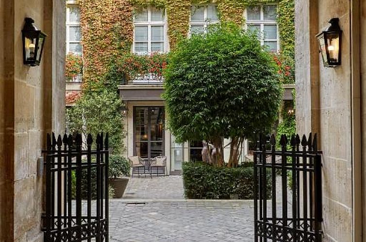 Le Pavillon de la Reine & Spa - Small Luxury Hotels of the W