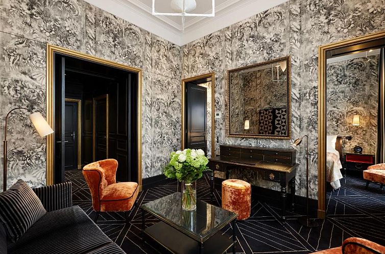 Le Pavillon de la Reine & Spa - Small Luxury Hotels of the W