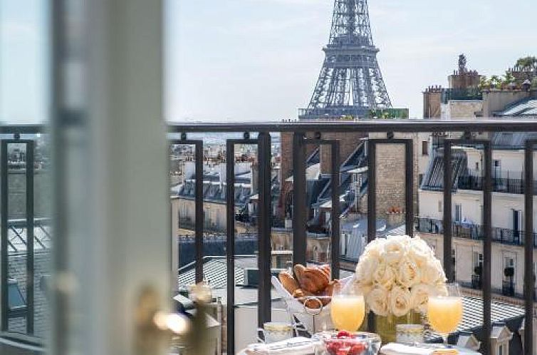 Four Seasons Hotel George V Paris