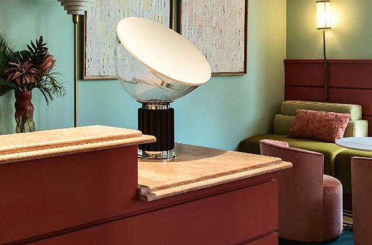 Best Western Plus Hôtel Mercedes Arc de Triomphe