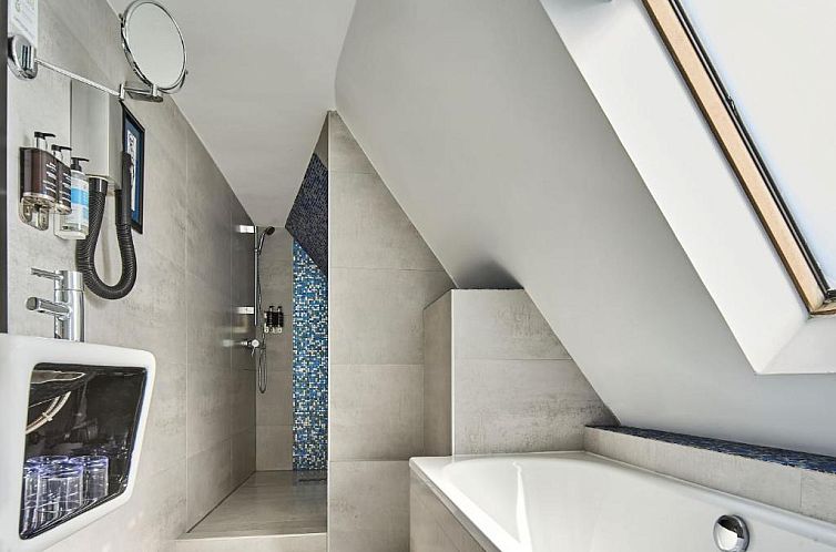 R. Kipling by Happyculture