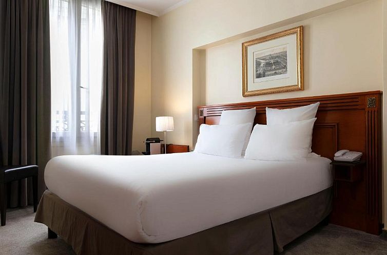 Hotel Saint Cyr Etoile