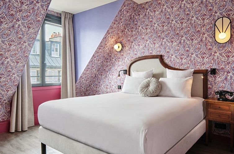 Guest house 930532029 - Apartment Paris - Hôtel Joséphine by Happyculture